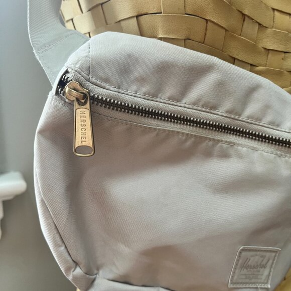 Herschel Supply Company Belt/Hip Bag in Sand - Picture 3 of 5